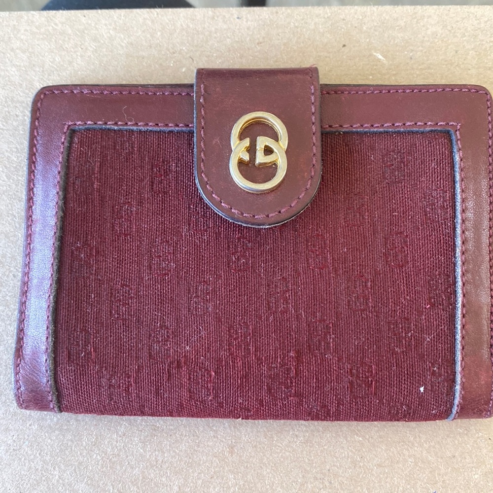 COPY - Gucci Card Holder Wallet (vintage gucci burgundy)